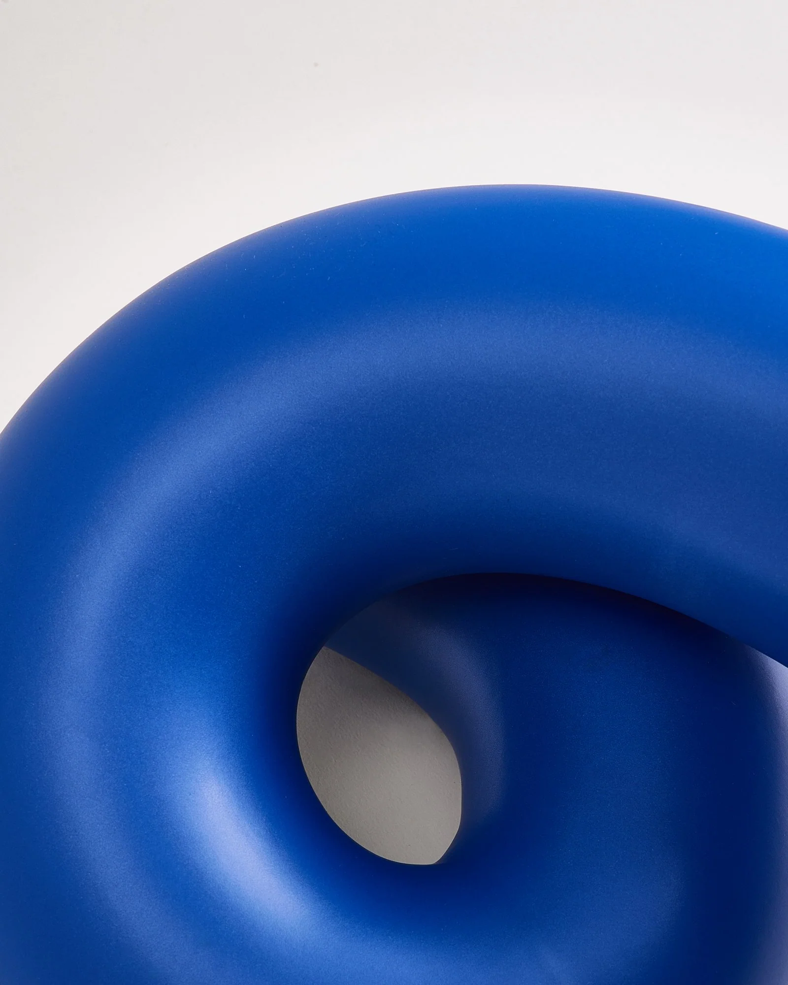 MaM x Ju Schnee Vase XL blau - Image 4