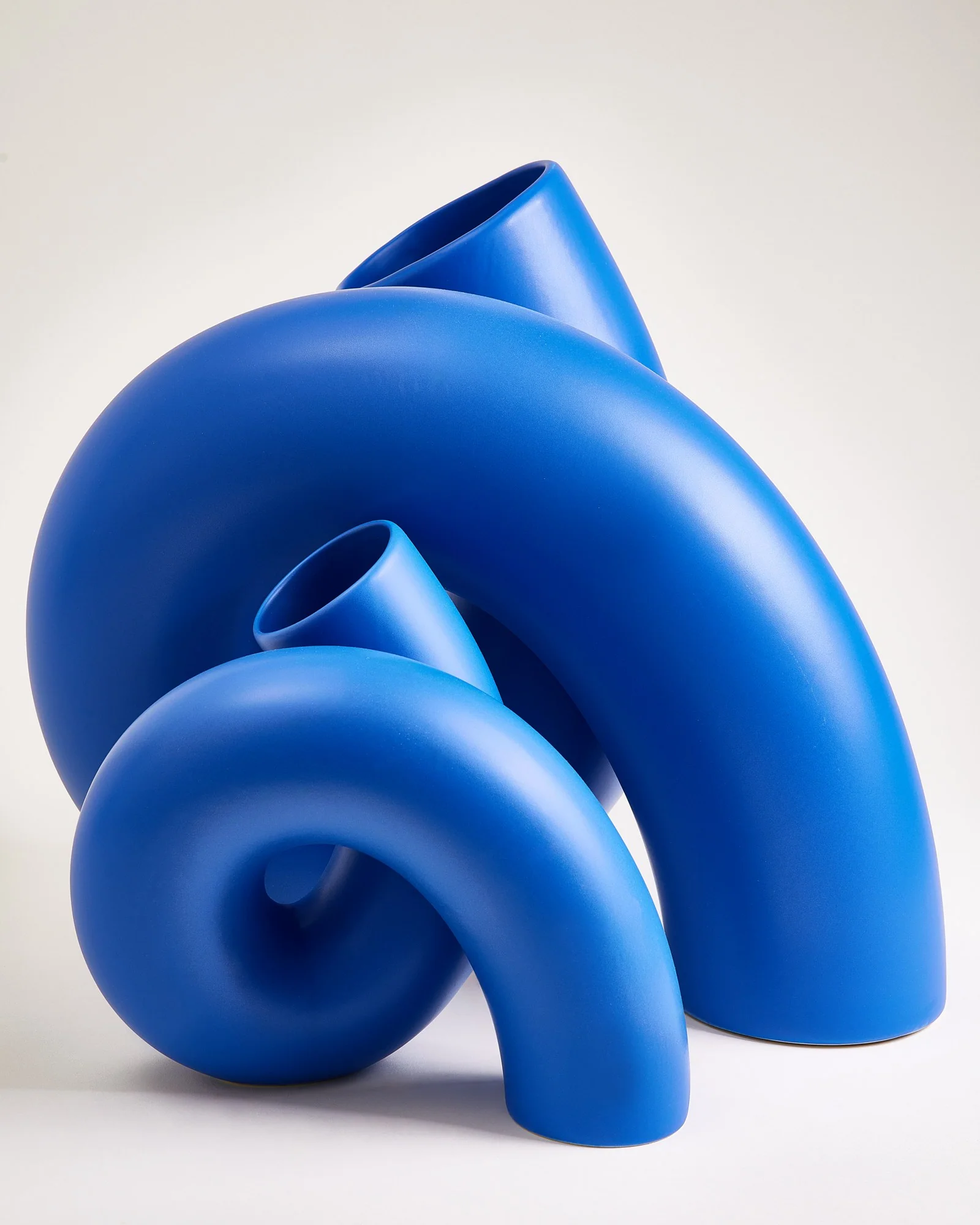 MaM x Ju Schnee Vase XL blau - Image 7