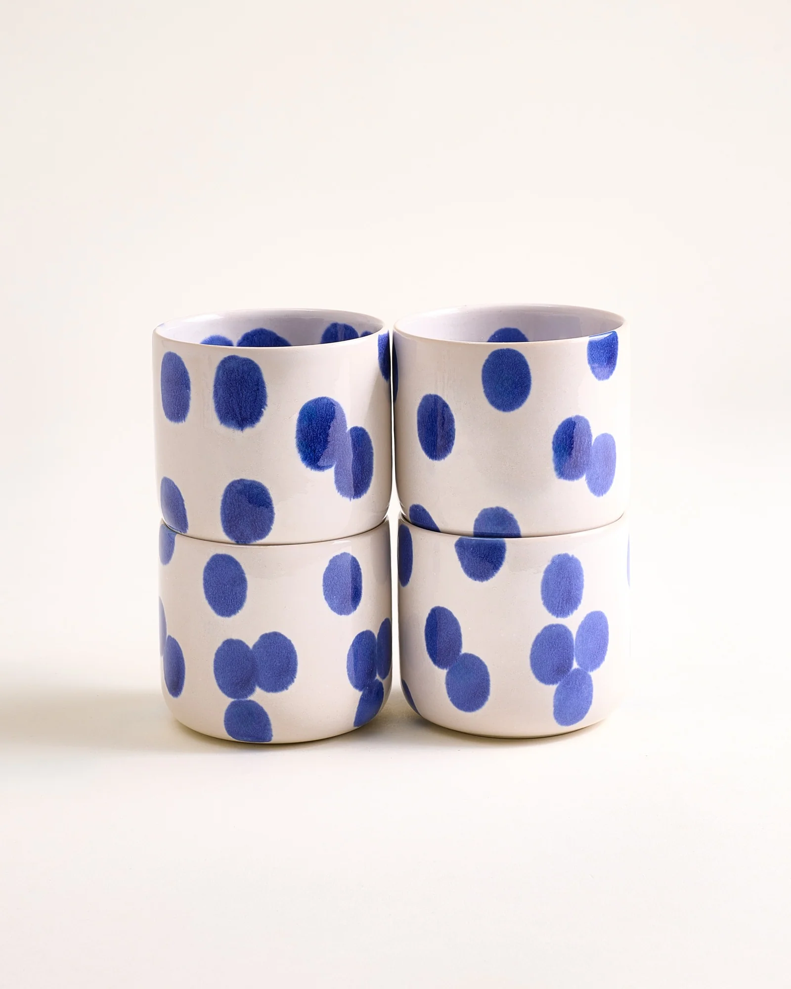 Nódoa Becher groß gepunktet blau 4er-Set